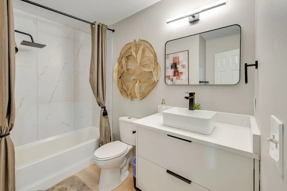 2 Mi to Uptown Charlotte: Family Home w/ Game Room