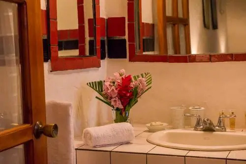 Casa Lucia Boutique Suites & Apartments