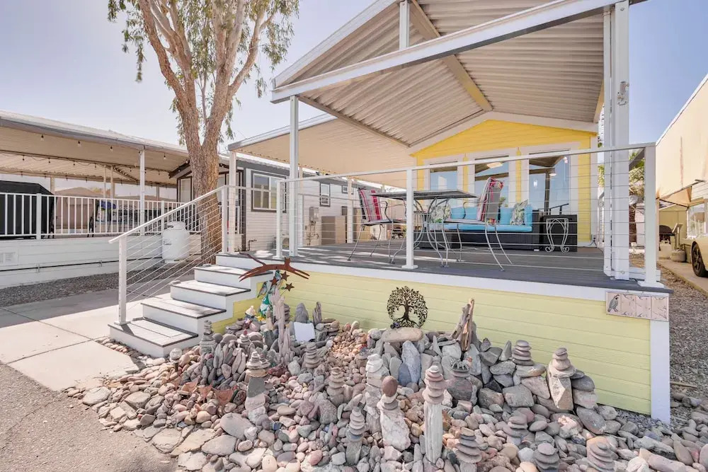 Steps to Beach: Lake Havasu City Home w/ Grill!