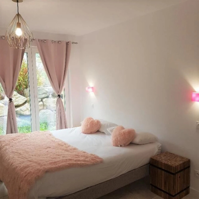 LES Balcons DE Pierre Pomme N°1 : 5 Pièces 8 à 10 Personnes / 5 Rooms 8 to 10 People