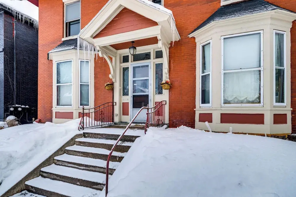 Steps to Dtwn Sault Ste Marie: Historic Home!