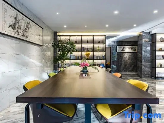 Kunming Taste Space Hotel