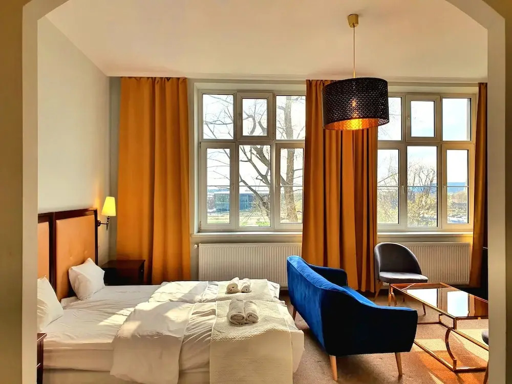 Holiday Suites Cracow