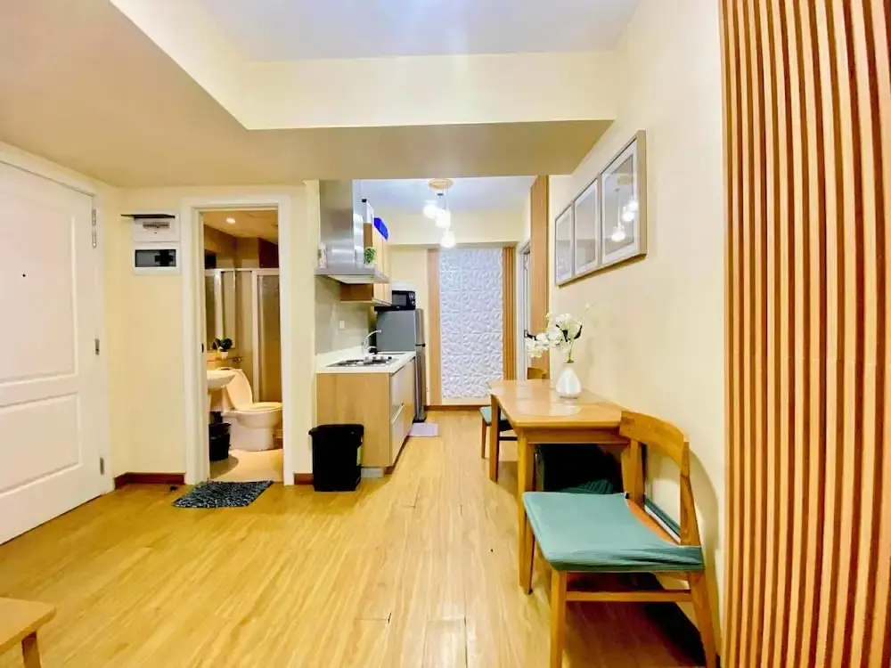 Azure Urban Resort South Paranaque Beach View Unit- Newly Renovated - Near Airport Near SM Bicutan