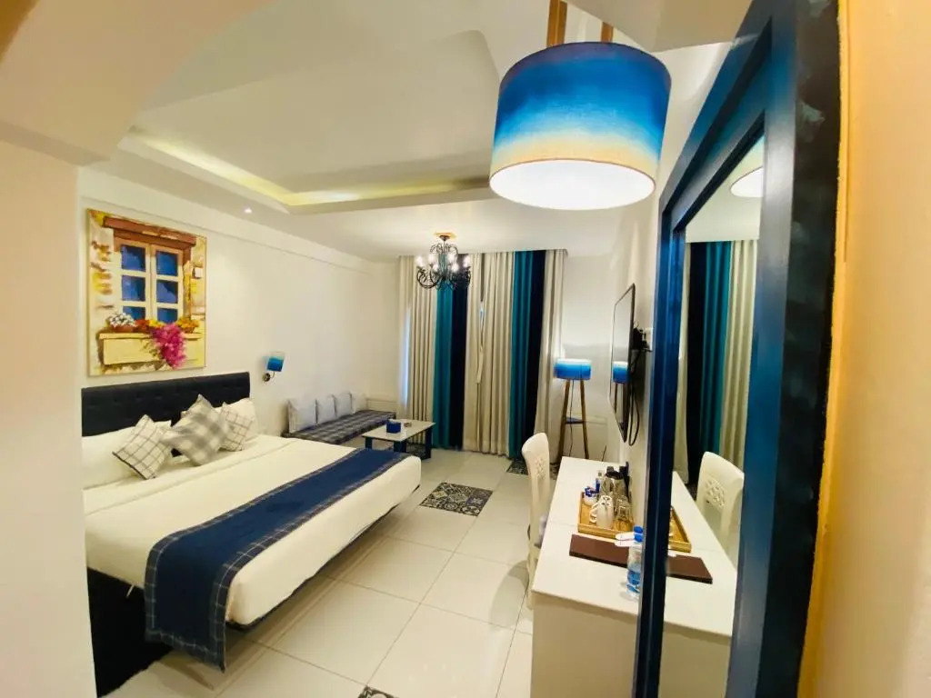 Annaratna Resorts