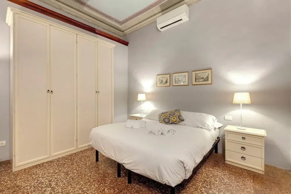 Mamo Florence - Academy House