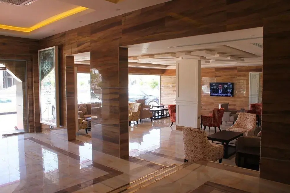 Dome Suites - Al Mursalat