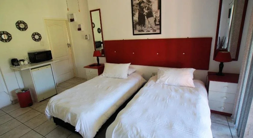 Linga Longa Guest House