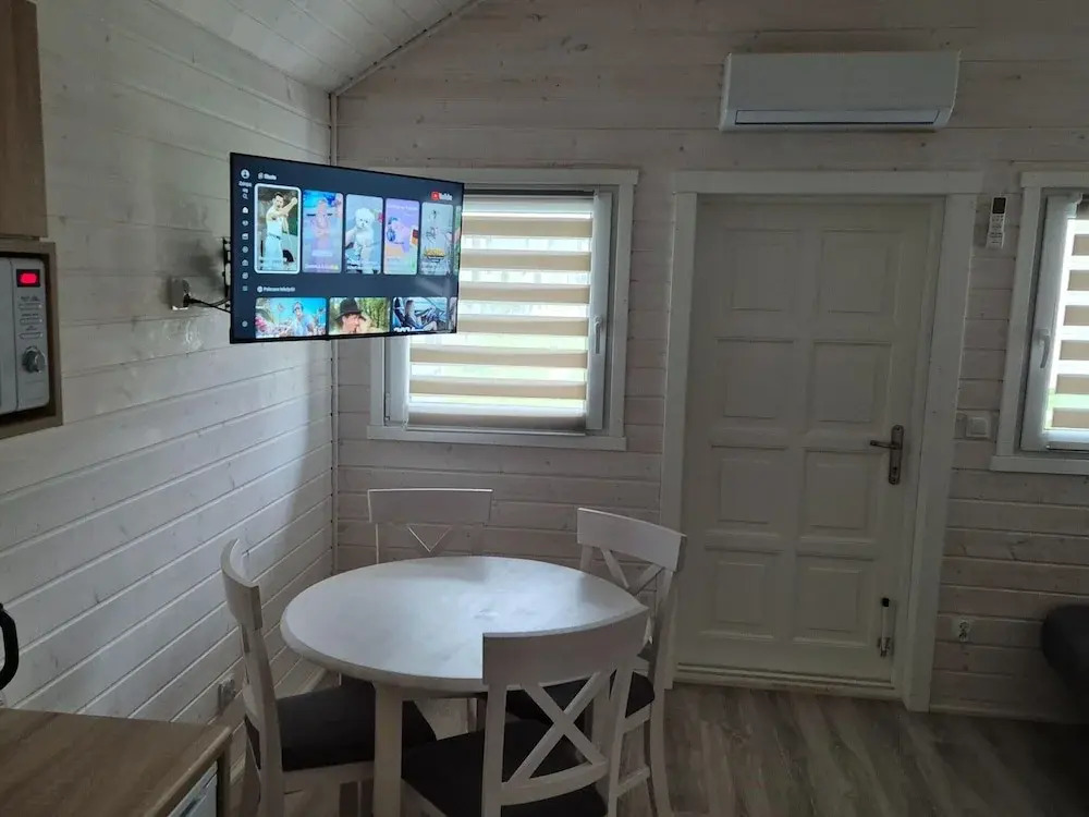 Cottage in Dziwnowek Near Baltic Sea & Lake