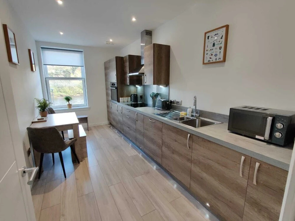 Stunning River View 2-bed Apartment in Perth