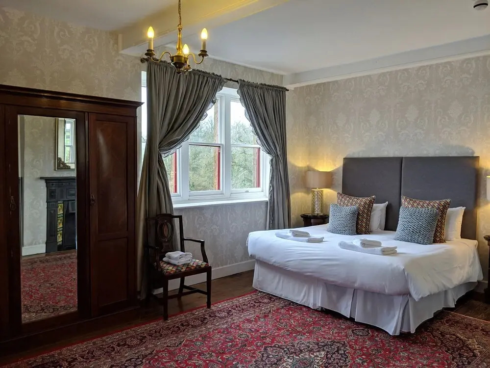 Huntsham Court