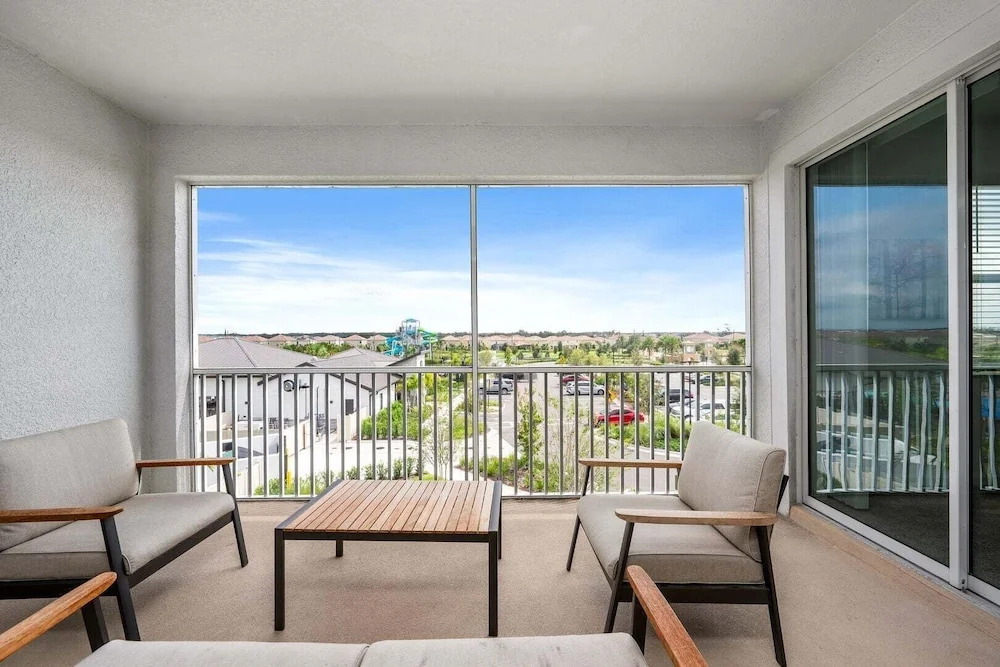 Spacious 3BR Home in Champions Gate Near Theme Park