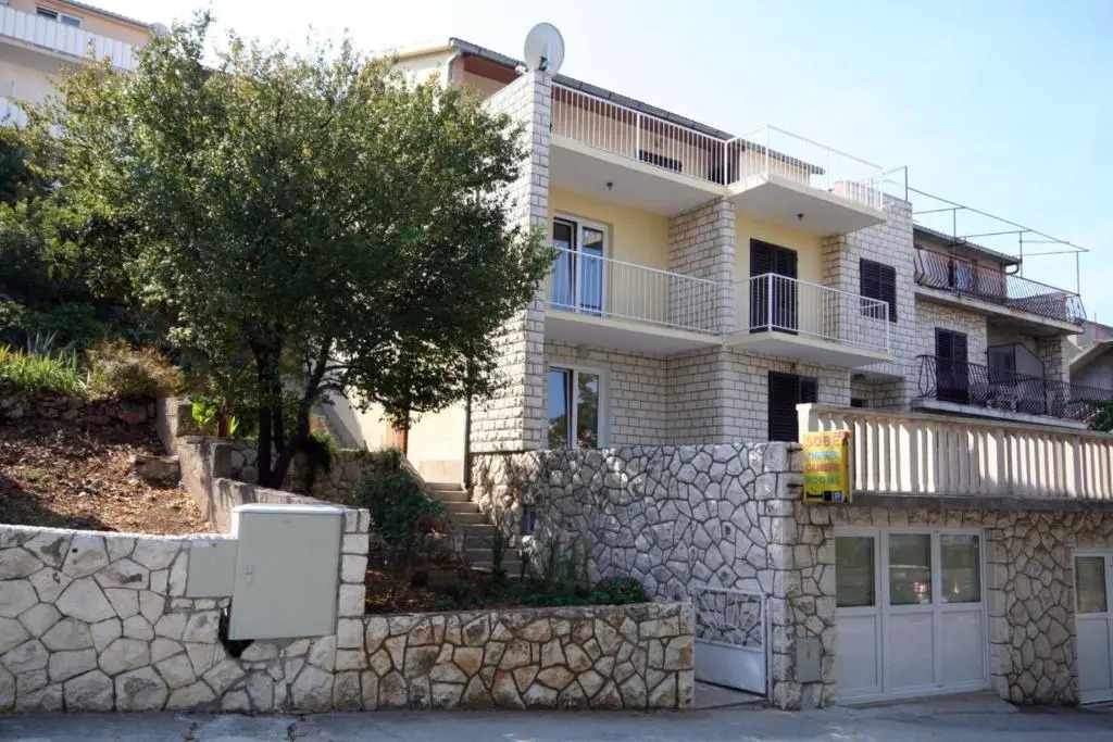 Apartments Ivanka