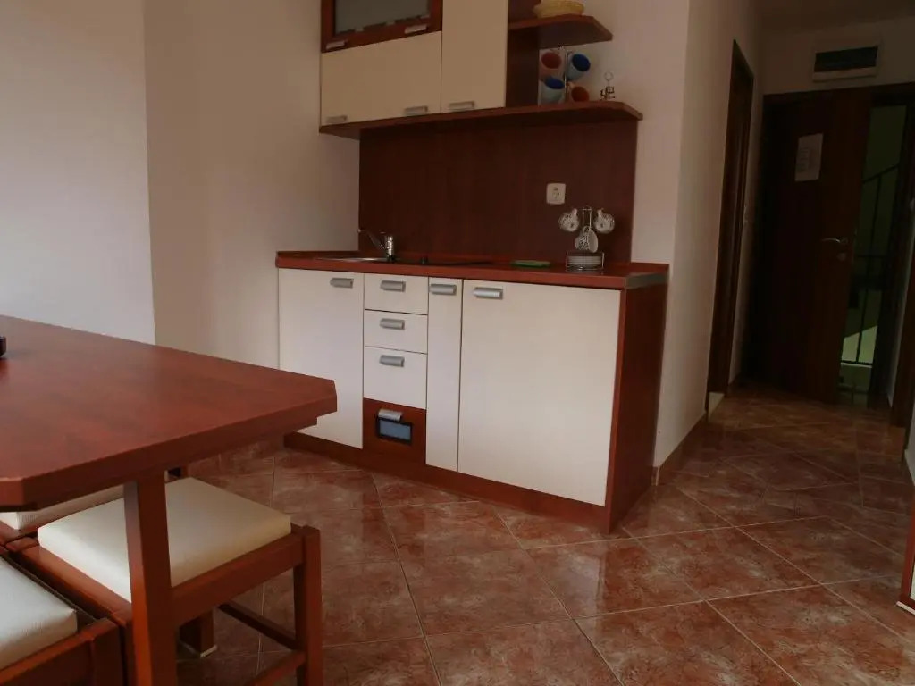 Apartments Laništa - Dragović