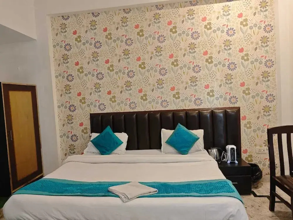 Hotel Shivanta Residency