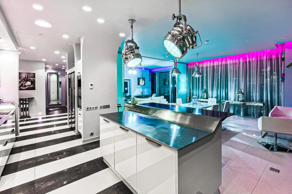Апартаменты Fly Apartments  на проезде 1-й Красногвардейский