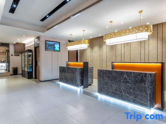 Homeinn Plus Hotel (Guiyang Qianlingshan Park Yan'an West Road Subway Station)
