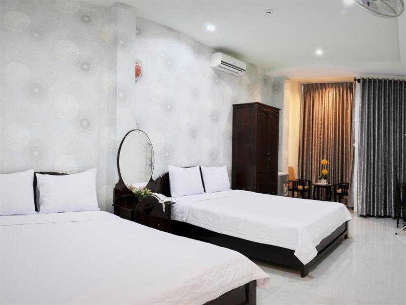 Ha Nhung Hotel Nha Trang