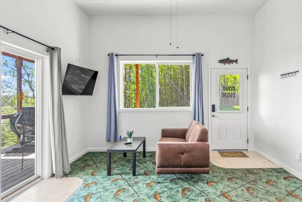 River Views & Fire Pit: Cozy Soldotna Apartment!