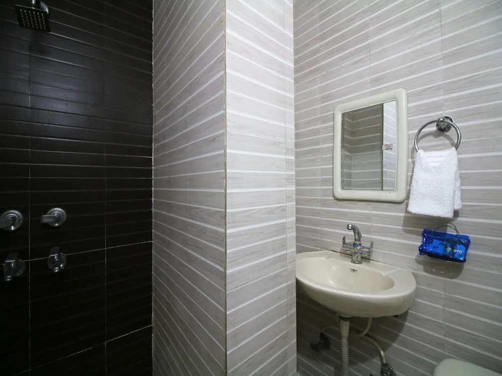 OYO Flagship 573 Paharganj NDLS