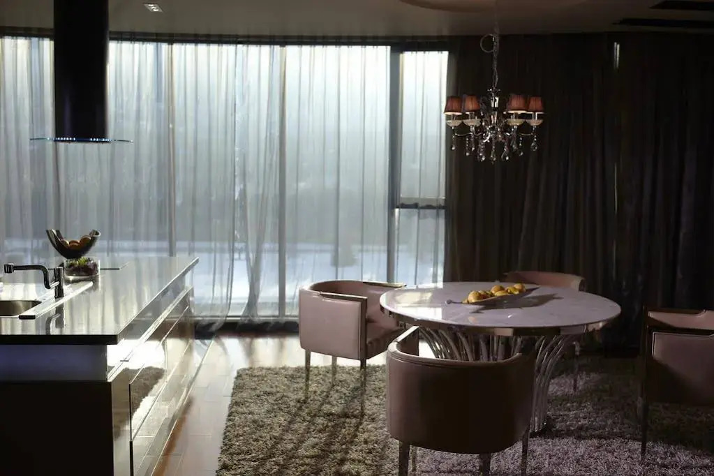 Emirates Apart Residence