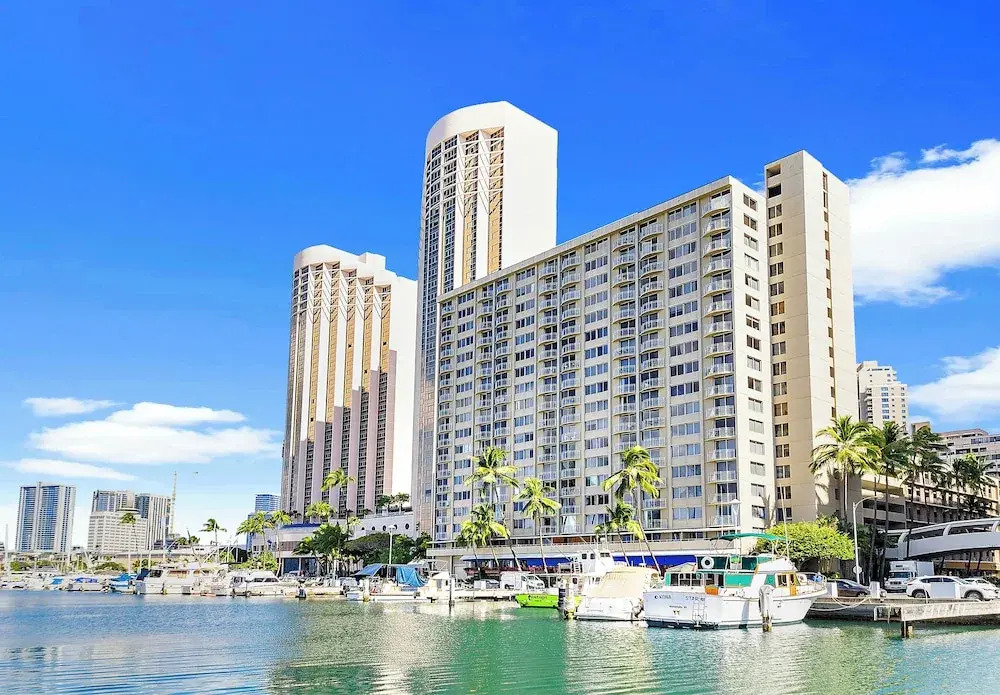 Ilikai Marina 1 Bedroom