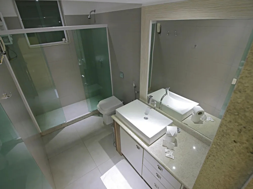 Rio Rentals 021 - C001 Excelente Studio na quadra da praia de Copacaba