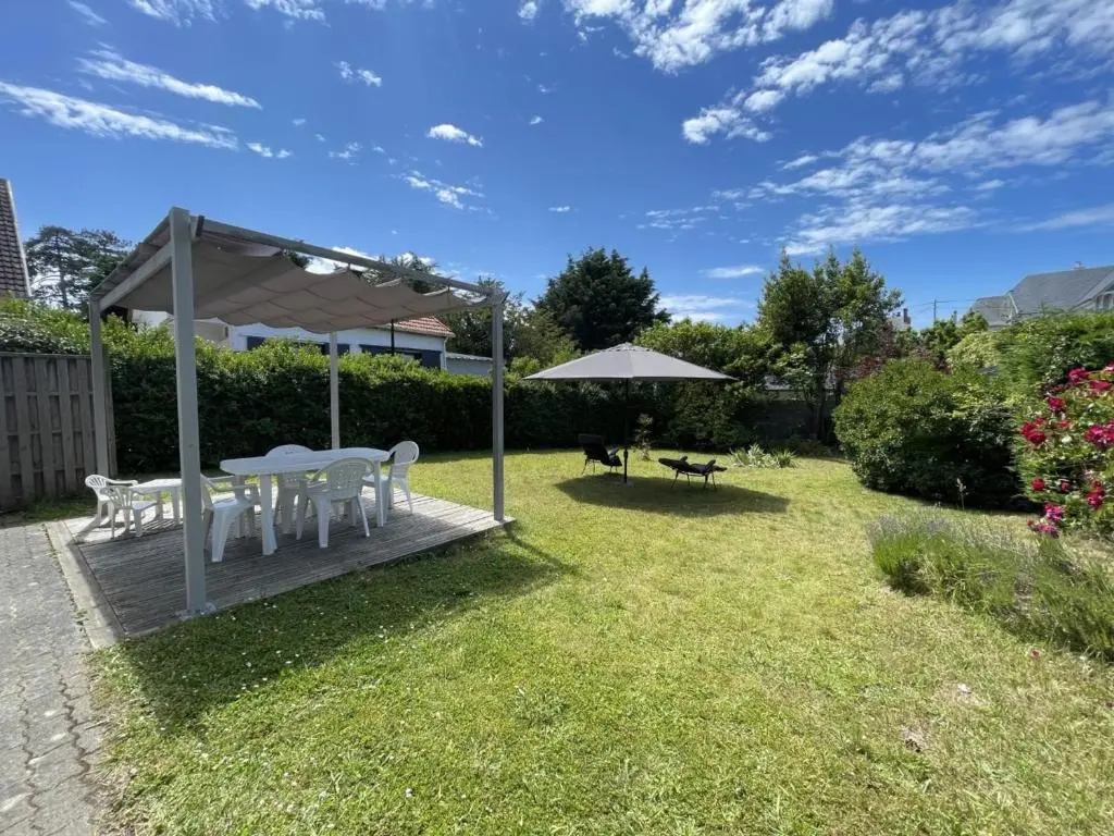Maison Jullouville, 3 pièces, 4 personnes - FR-1-361-34