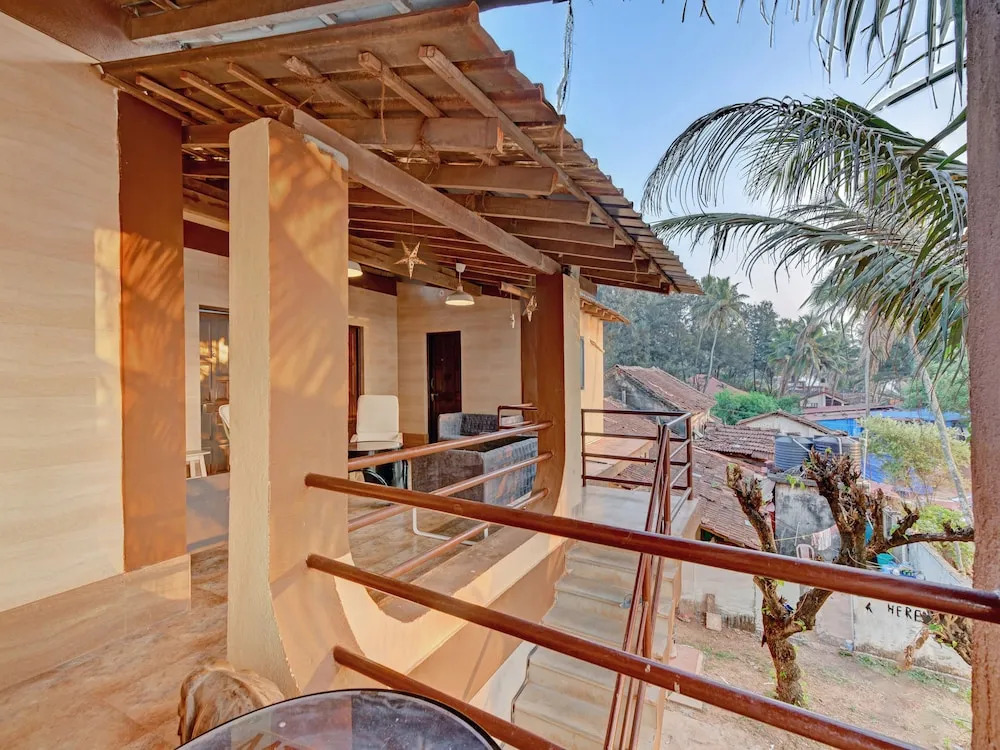 OYO 10906 Home Modern 1BHK Baga