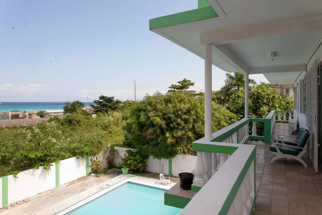 Villa Donna Inn