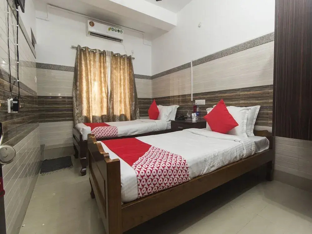 Surabhi Guest House by OYO Rooms