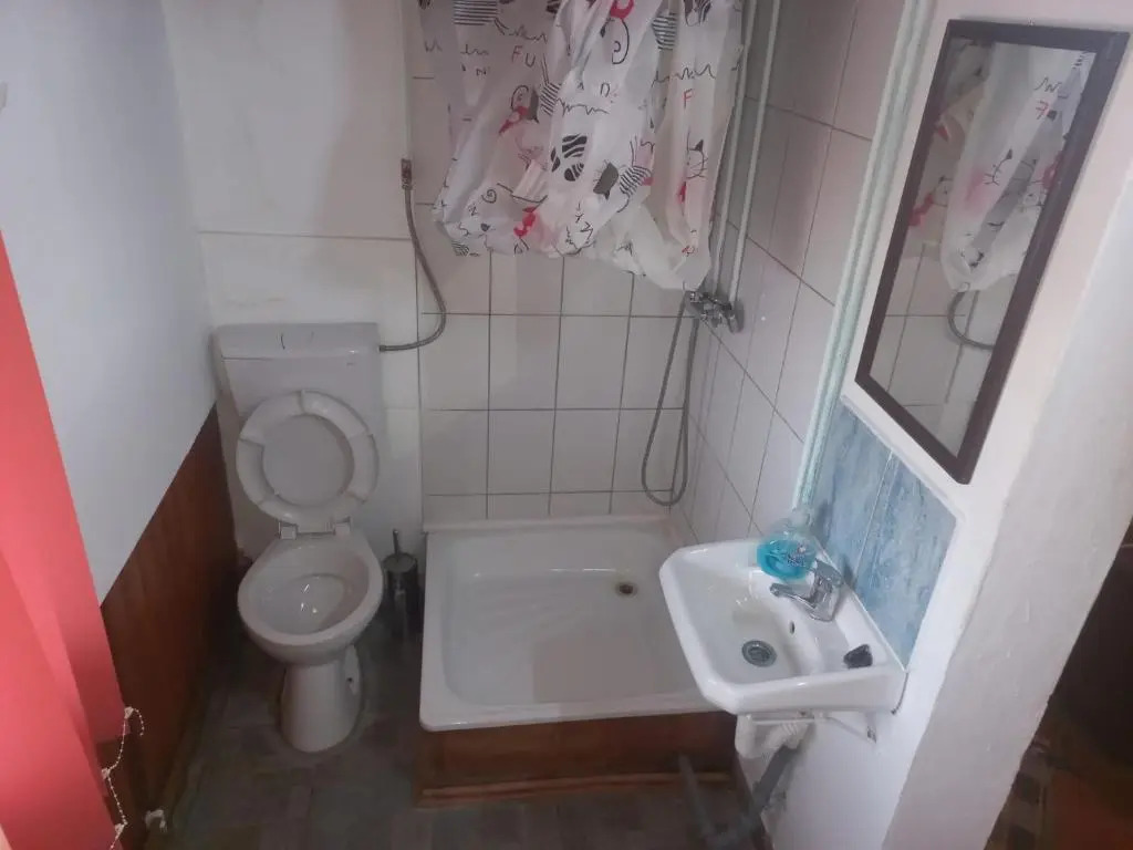 Double room with private bathroom by OSTERIA CONSTANTINO