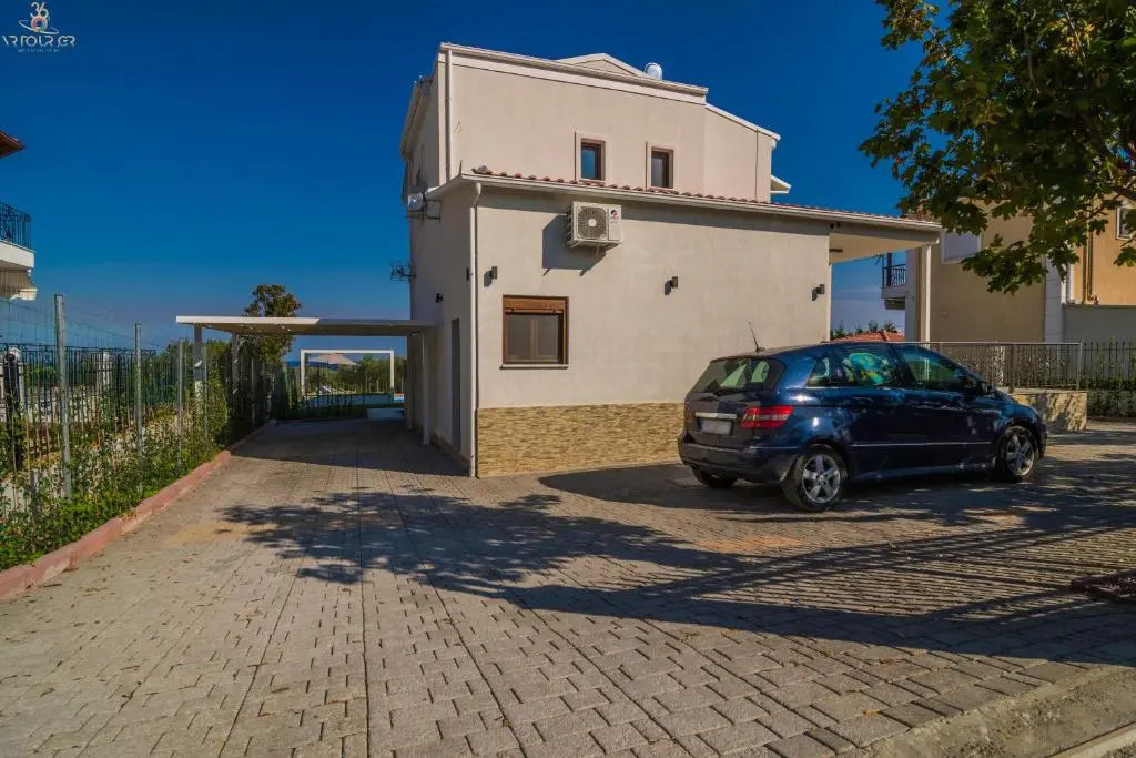 Villa Nikki