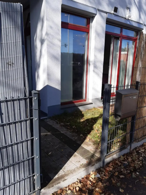 Luxuriöse Wohnung mit eigenem Garten