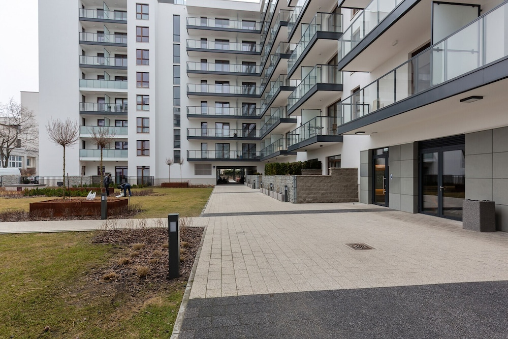 Galeria Park, obszerny z 2 syp dla rodzin do 8s by VisitWarsaw Apartments