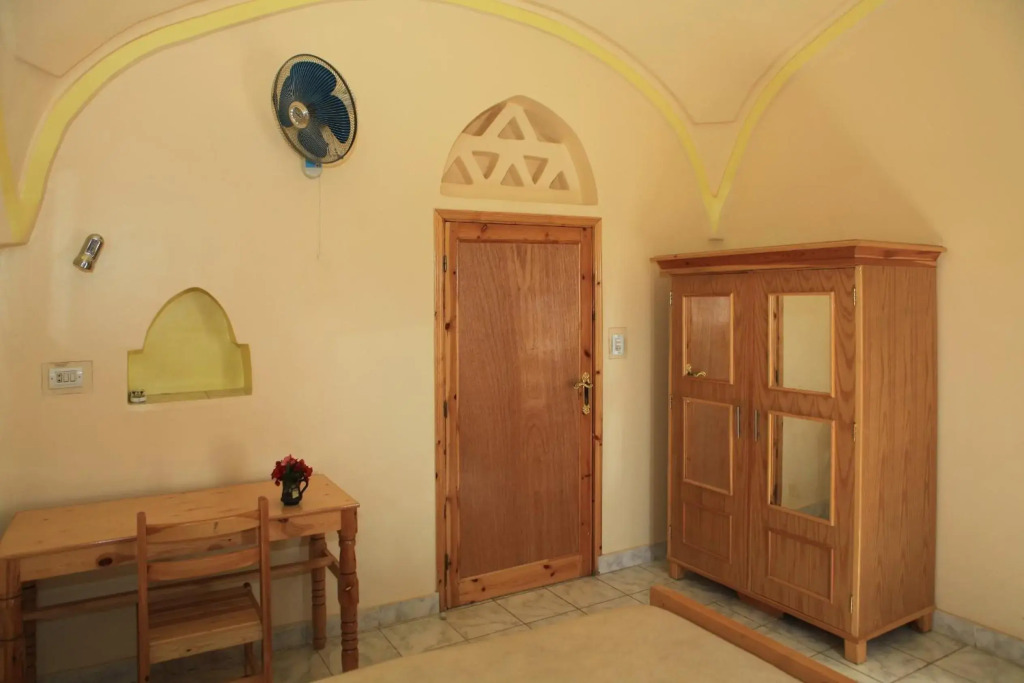 El Fayrouz Hotel