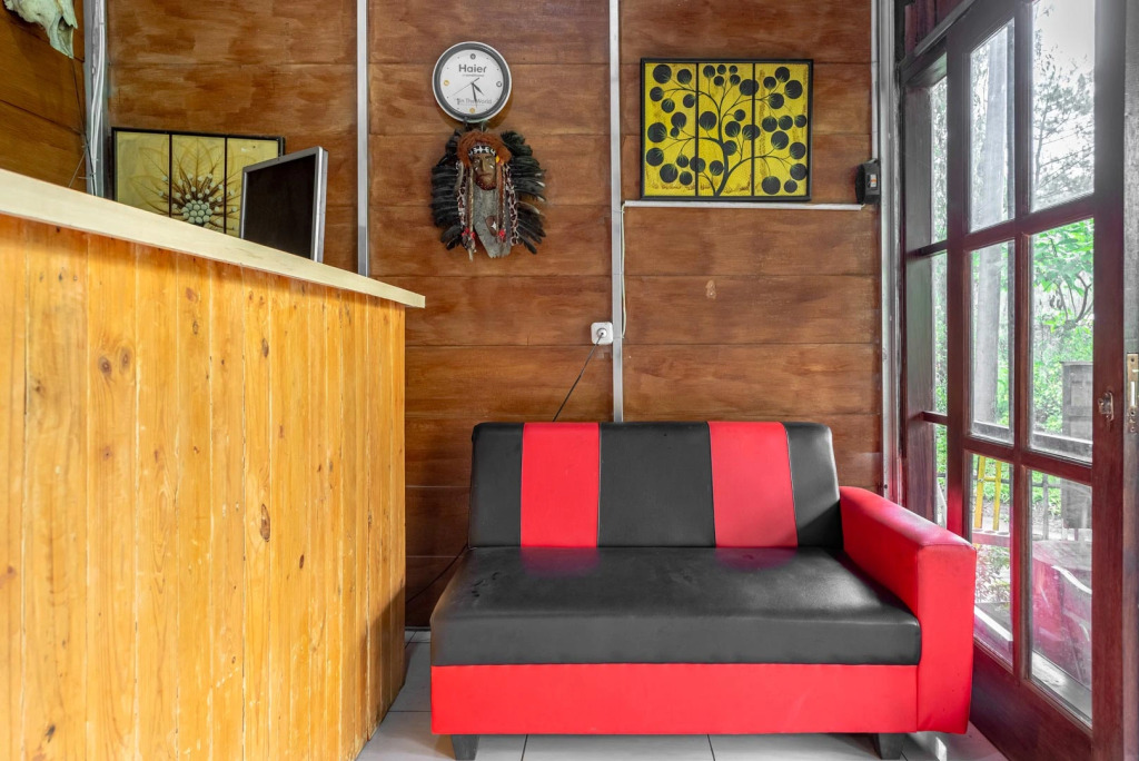RedDoorz @ Apache Camp