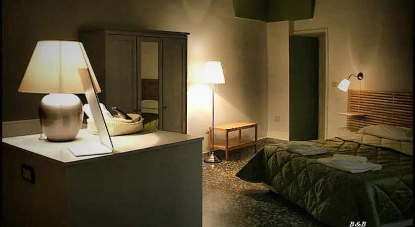 B&B Piazzetta Santa Chiara