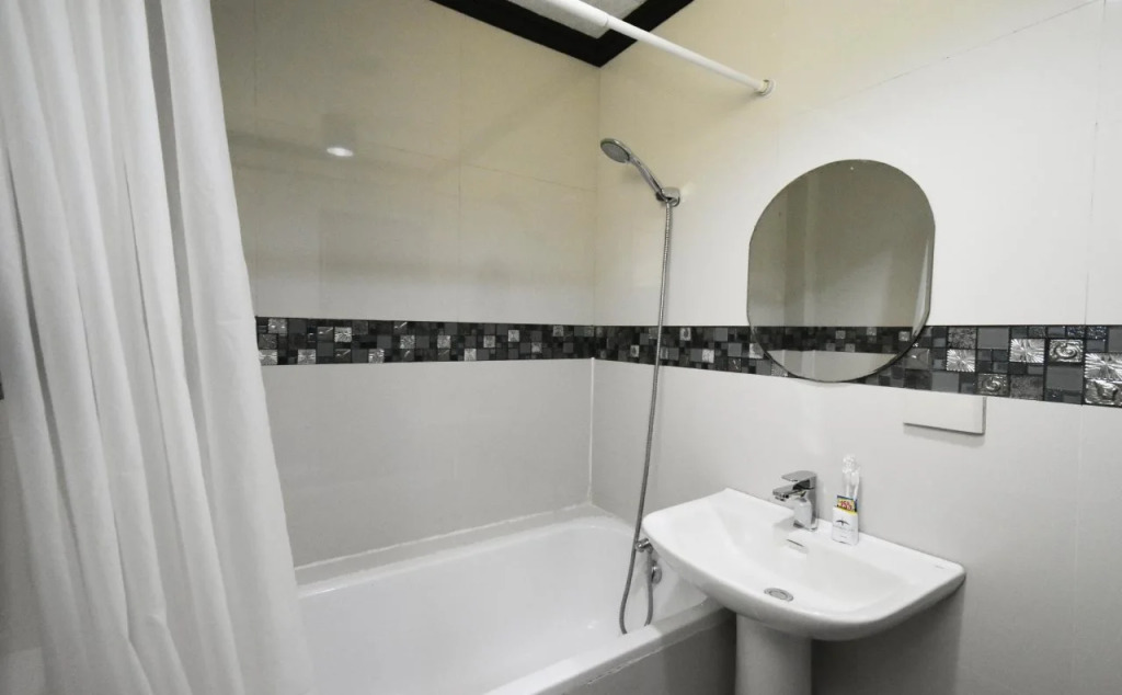 Swiftlets Inn