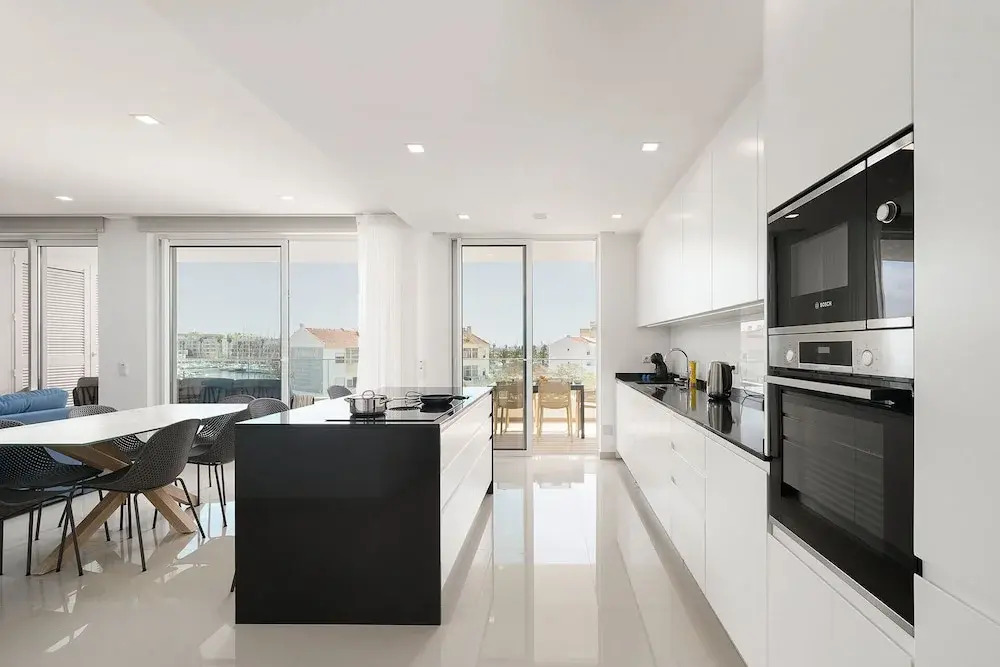 Lagos Marina View 1 With Pool by Homing
