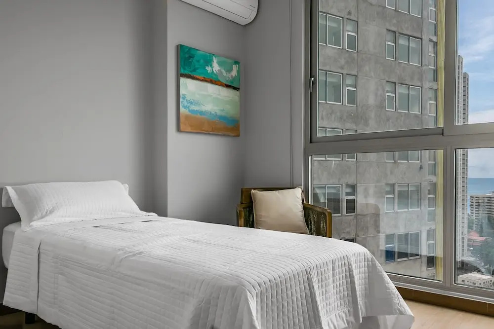 Modern Deluxe Ocean View