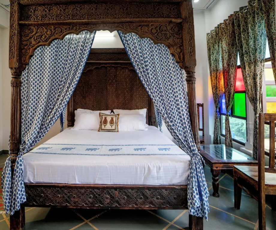 Soham Haveli - A Lake Facing Stay in Udaipur