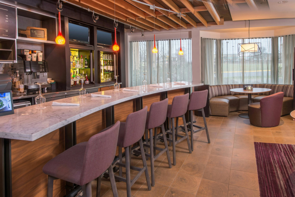 Courtyard by Marriott Fairfax Fair Oaks