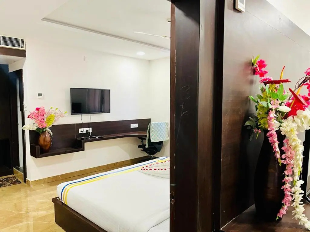 Hotel Elite By Signature Group