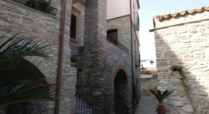 Palazzo dei Poeti