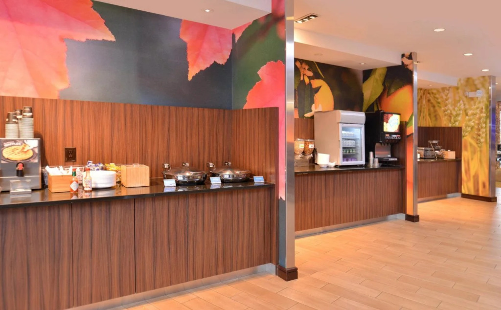 Fairfield Inn & Suites Calhoun