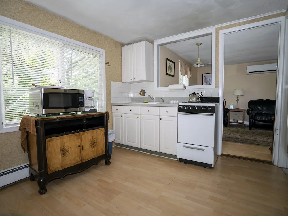 Hamptons Vacation Inn