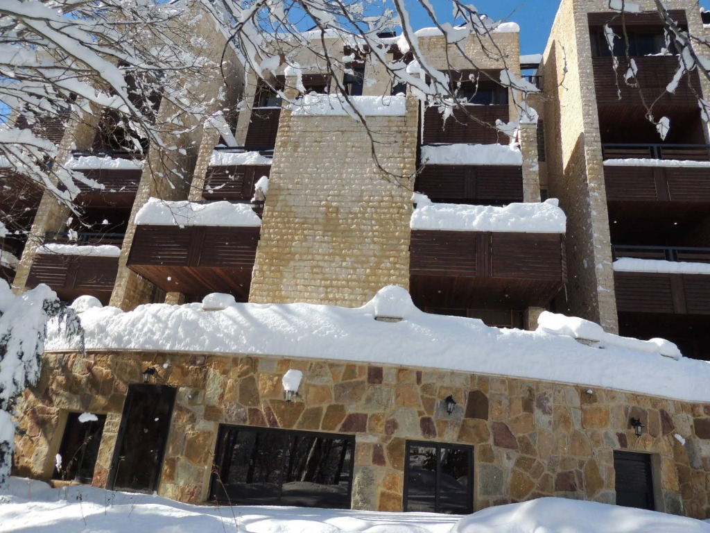 Faraya Village Club