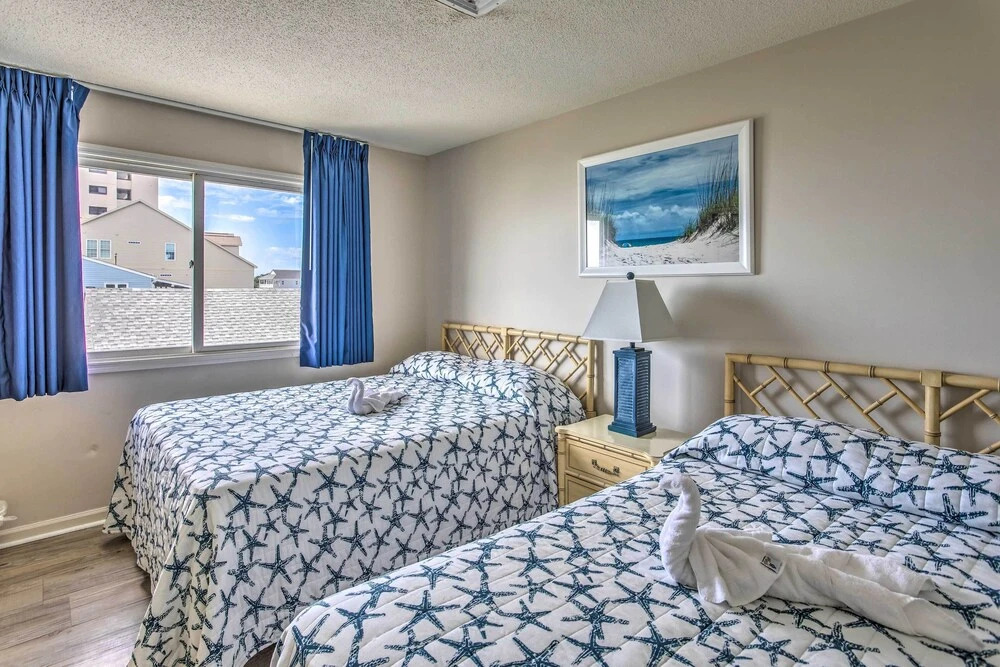 Beach & Boardwalk Access: North Myrtle Beach Condo