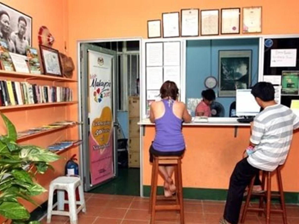 B&B Inn - Hostel